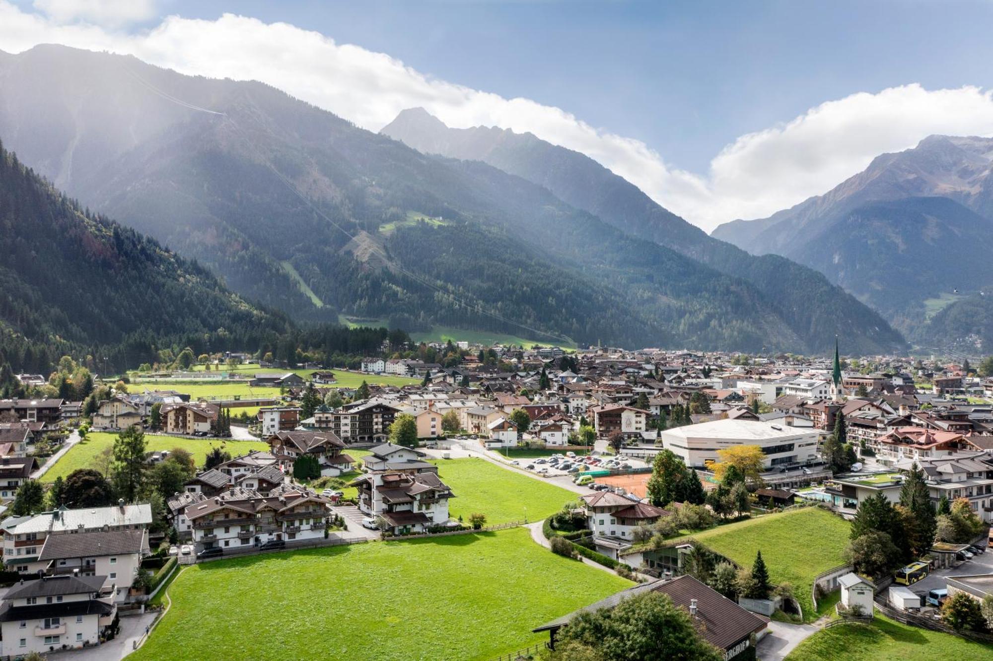 S'Doerfl Chalets Mayrhofen Kültér fotó