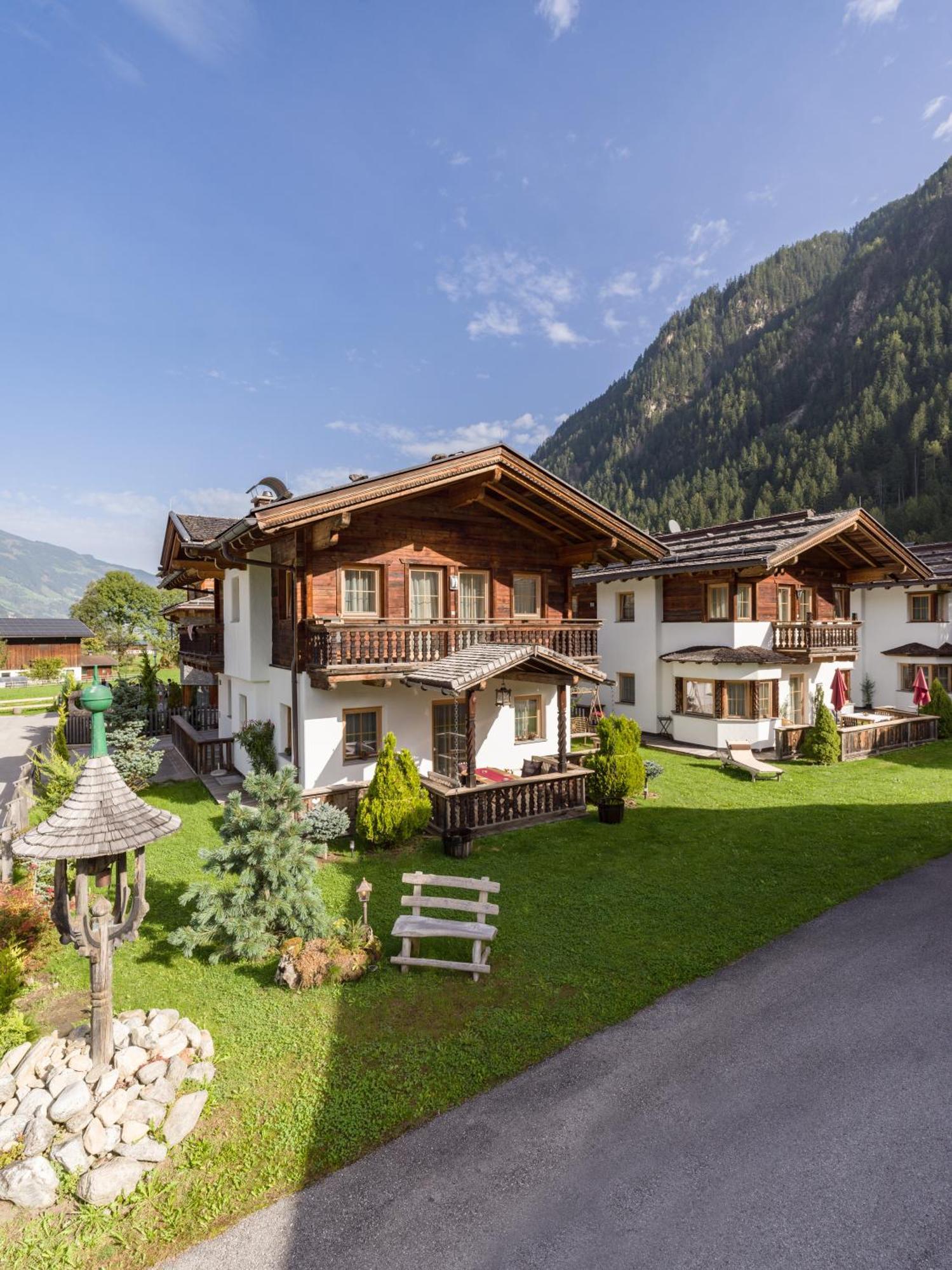 S'Doerfl Chalets Mayrhofen Kültér fotó
